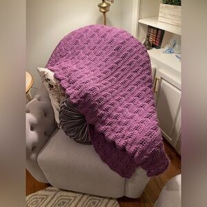 Crocheted Handmade Scalloped Purple Couch Afghan Throw Blanket